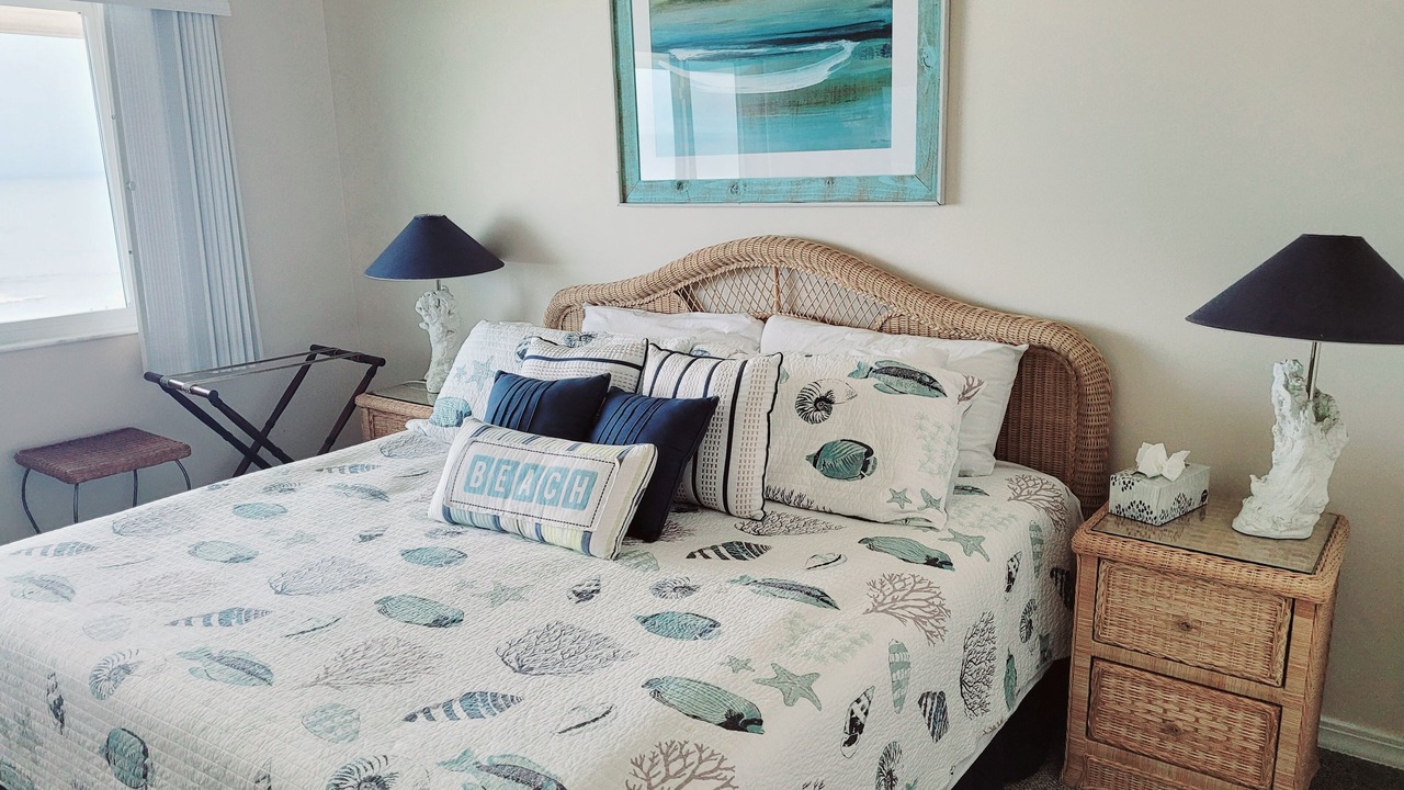 Photo of Bedroom in Crescent Beach