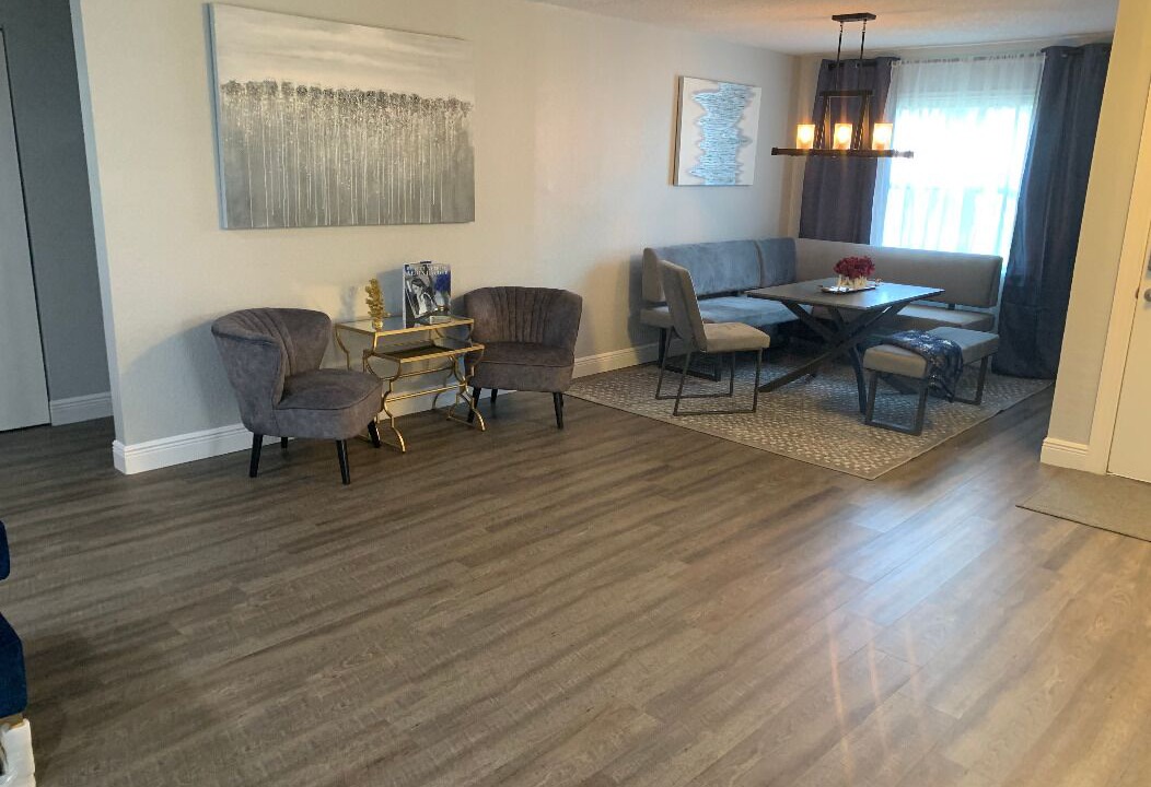 Photo of Livingroom in Oldsmar
