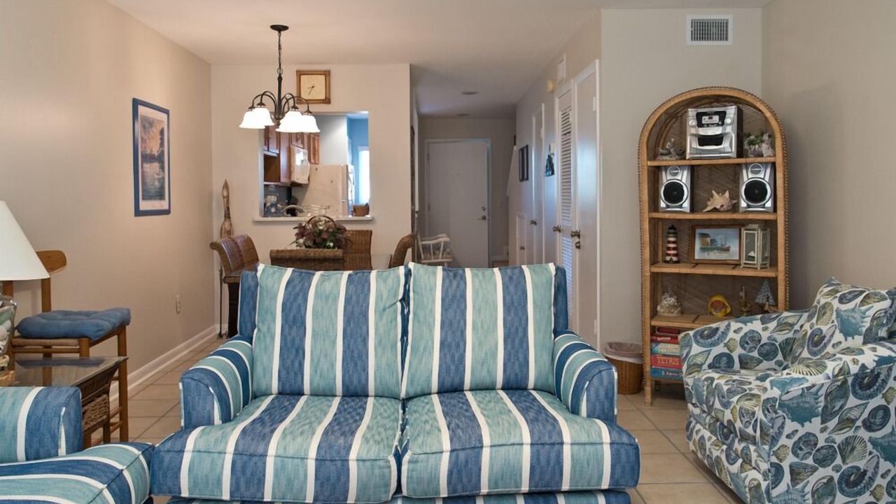 Photo of Livingroom in Crescent Beach