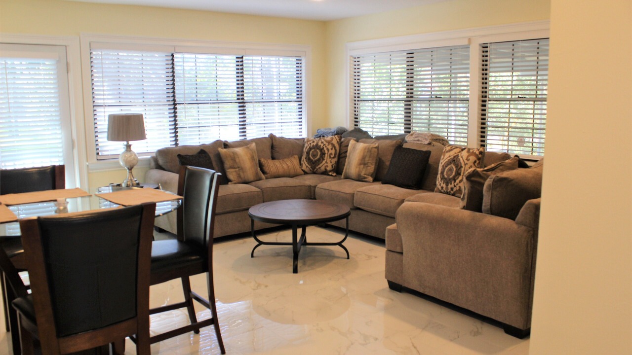 Photo of Livingroom in Tallahassee