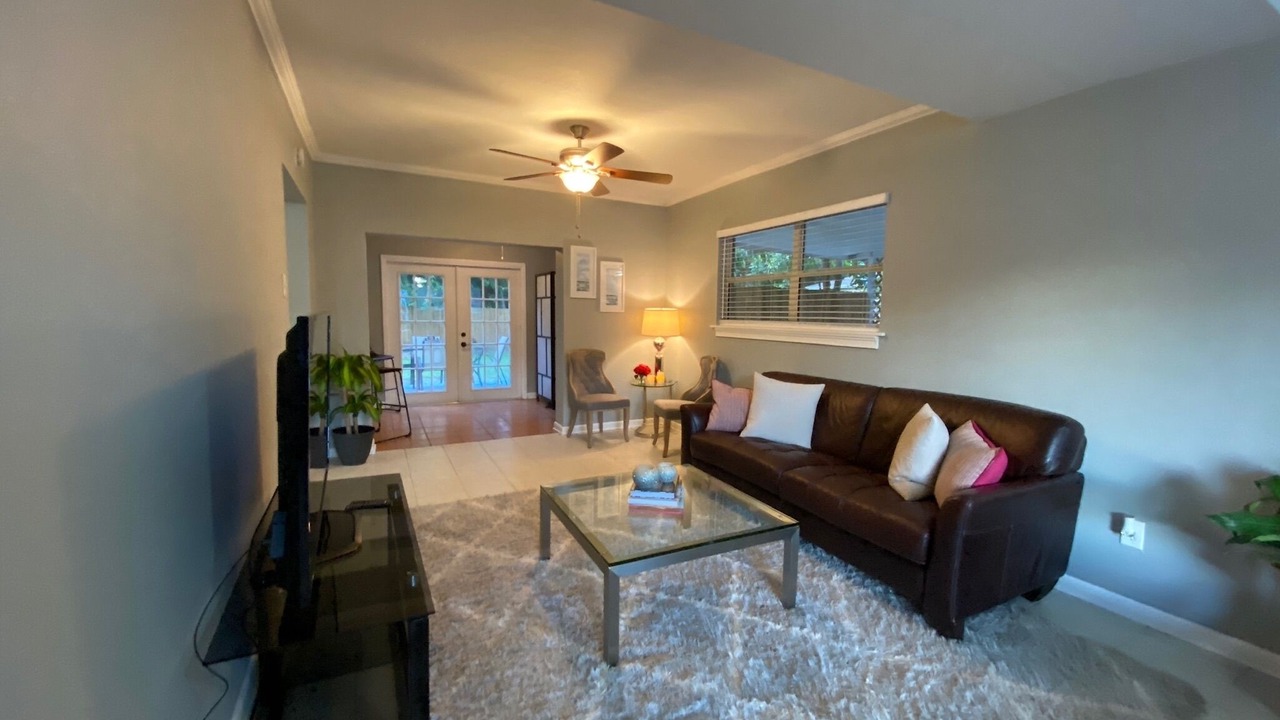 Photo of Livingroom in Ballast Point