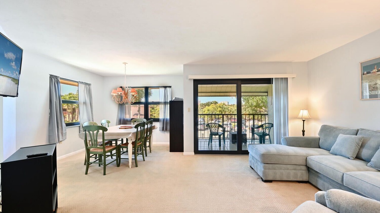 Photo of Livingroom in Hammock Bay
