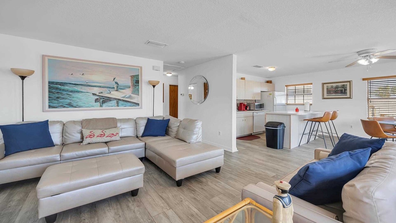 Photo of Others in Surfcrest Village