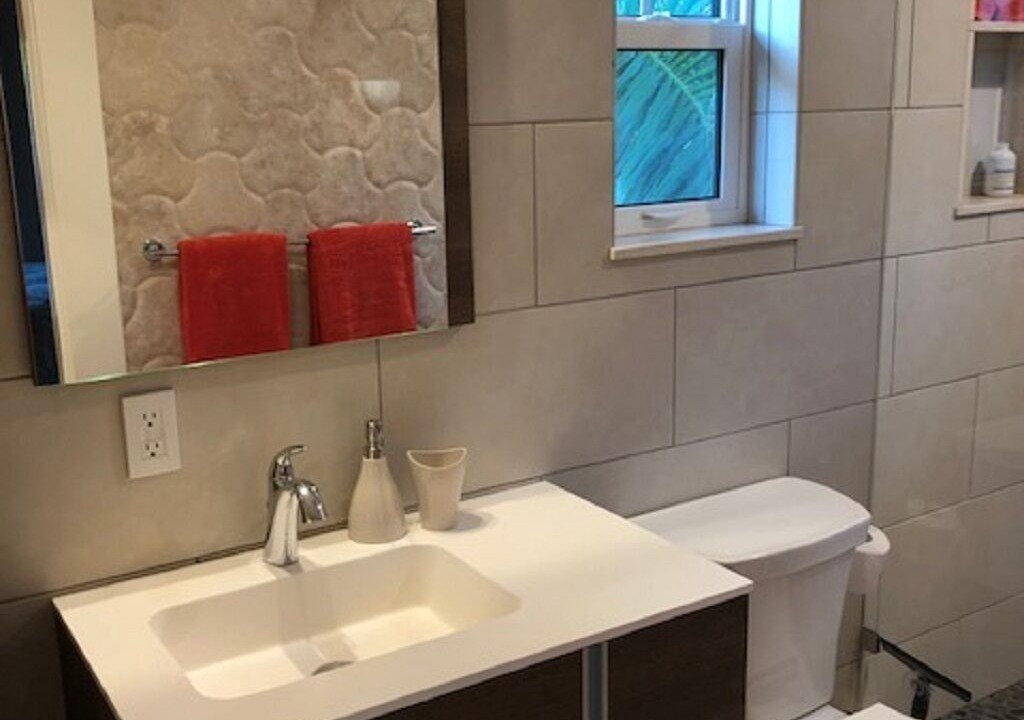 Photo of Bathroom in Laurel Park