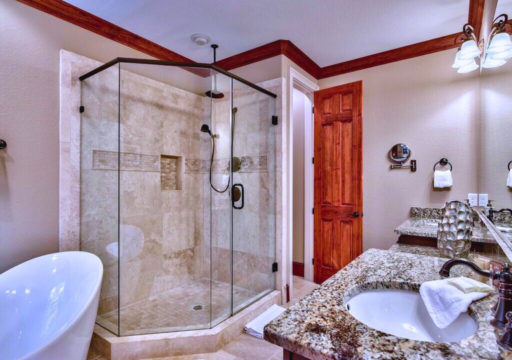 Photo of Bathroom in St. Tropez