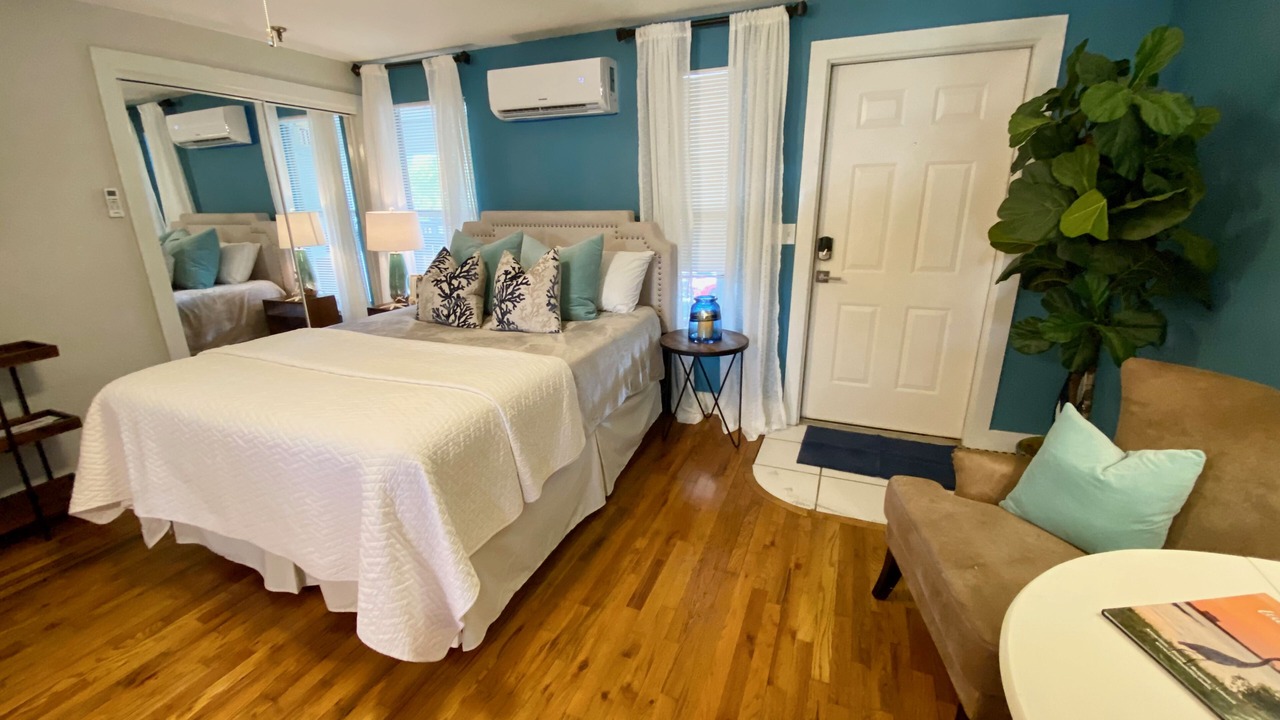 Photo of Bedroom in Safety Harbor