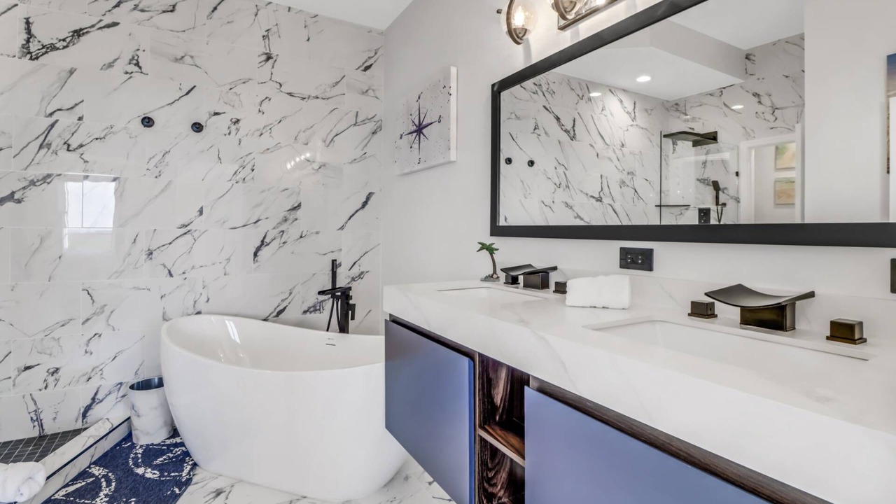 Photo of Bathroom in Fort Myers Beach