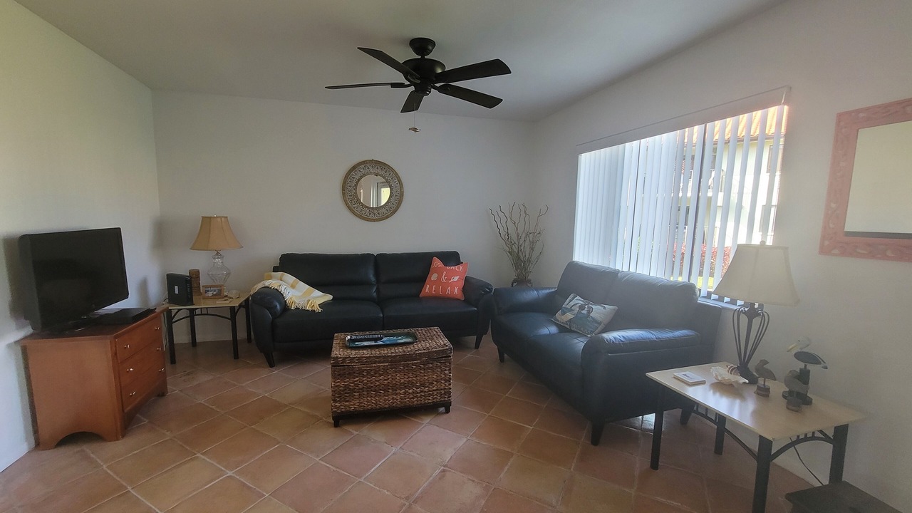 Photo of Livingroom in Tierra Verde