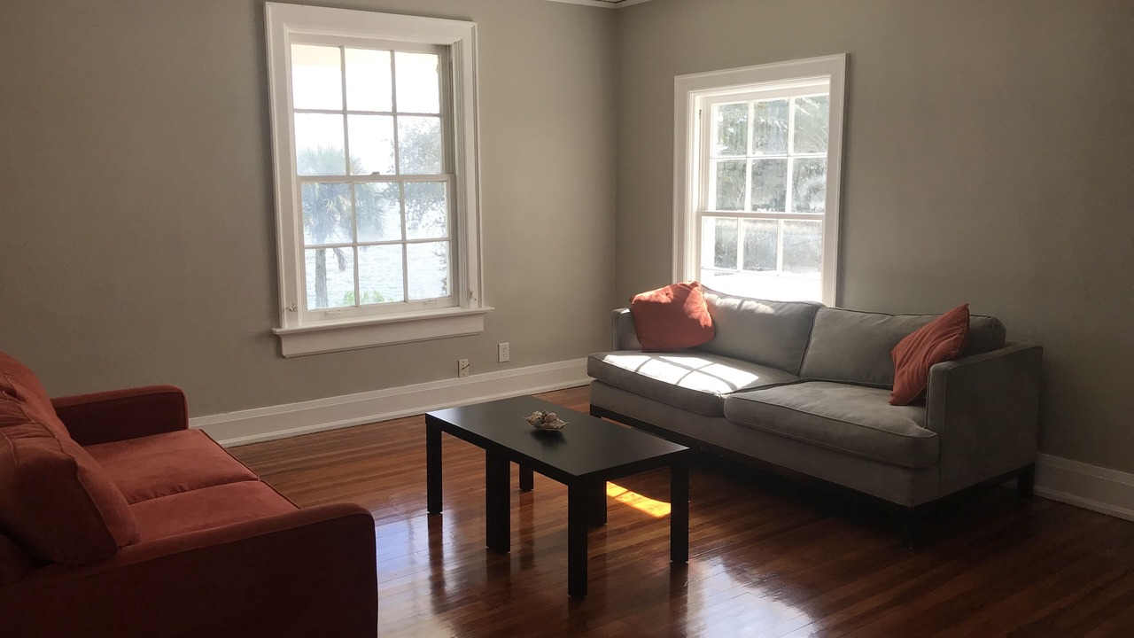 Photo of Livingroom in Sunny Point