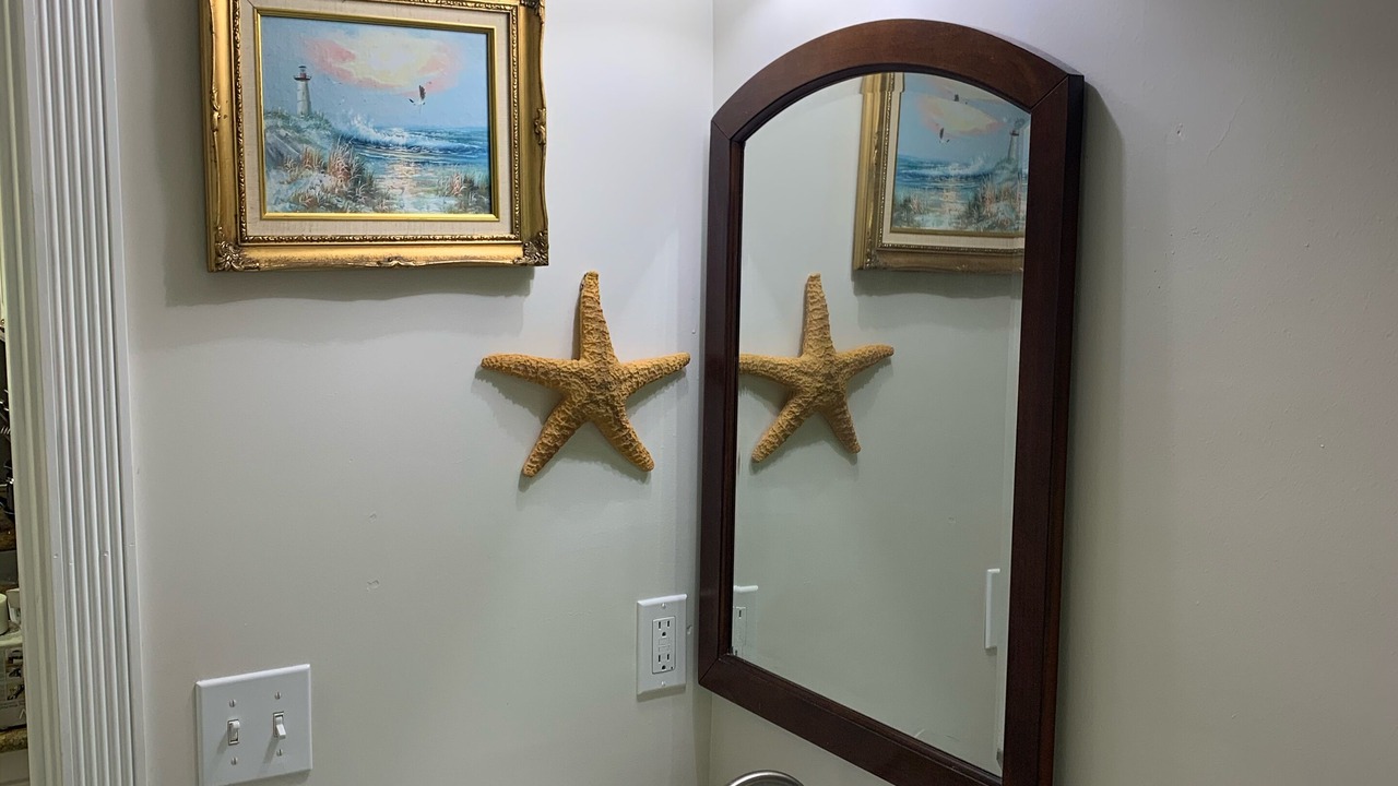 Photo of Bathroom in Flamingo Parks