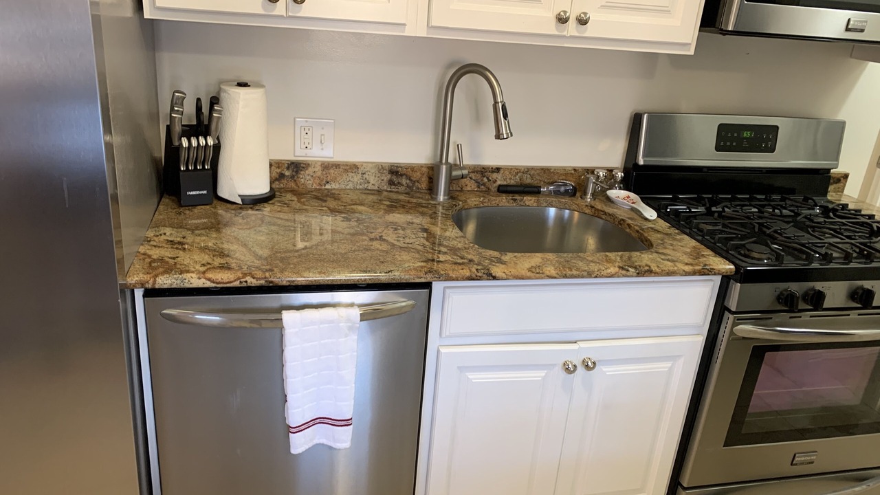 Photo of Kitchen in Flamingo Parks