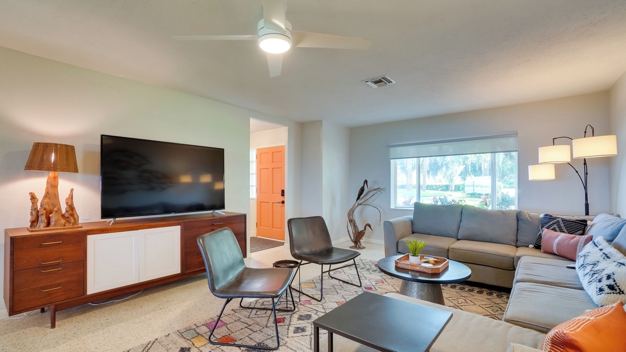 Photo of Livingroom in Tavares