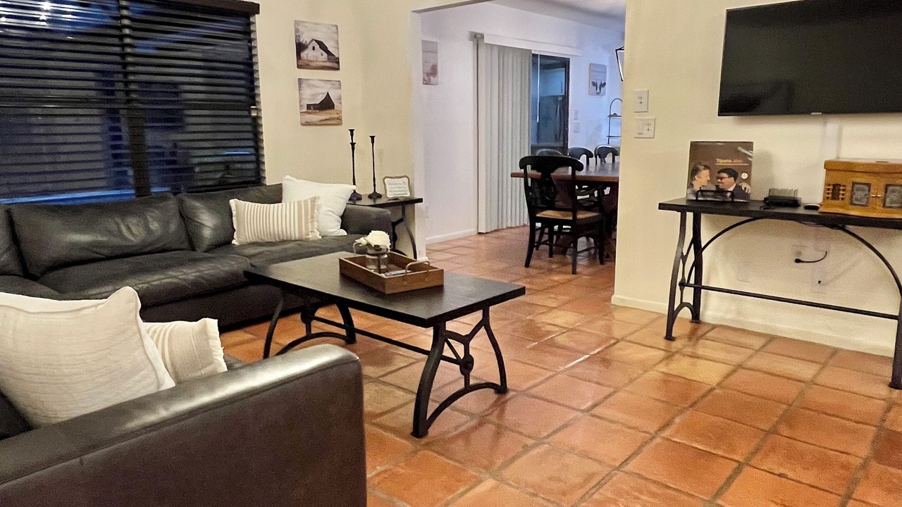 Photo of Livingroom in Indian River Estates
