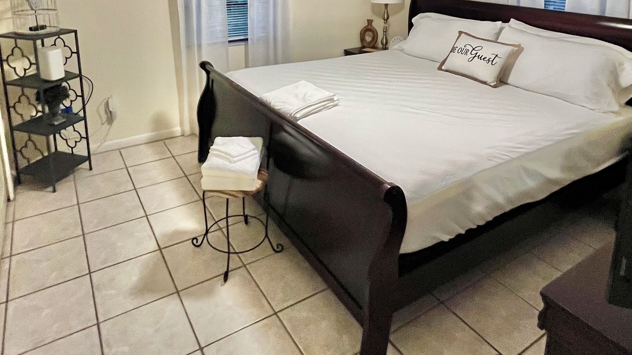 Photo of Bedroom in Indian River Estates