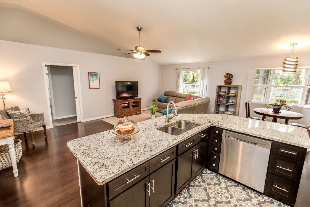 Photo of Livingroom in Sebastian Highlands