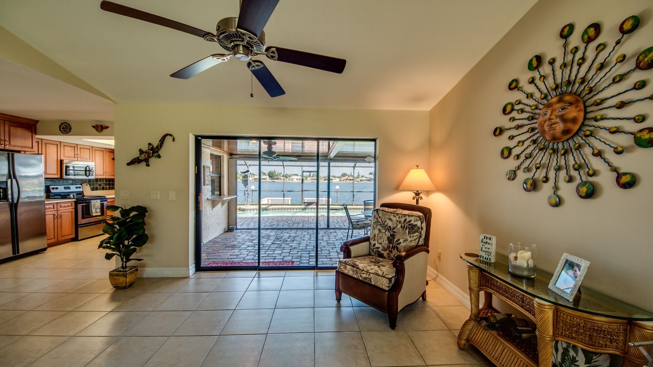 Photo of Outdoor in Pelican