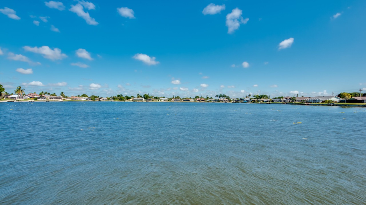 Photo of Outdoor in Pelican
