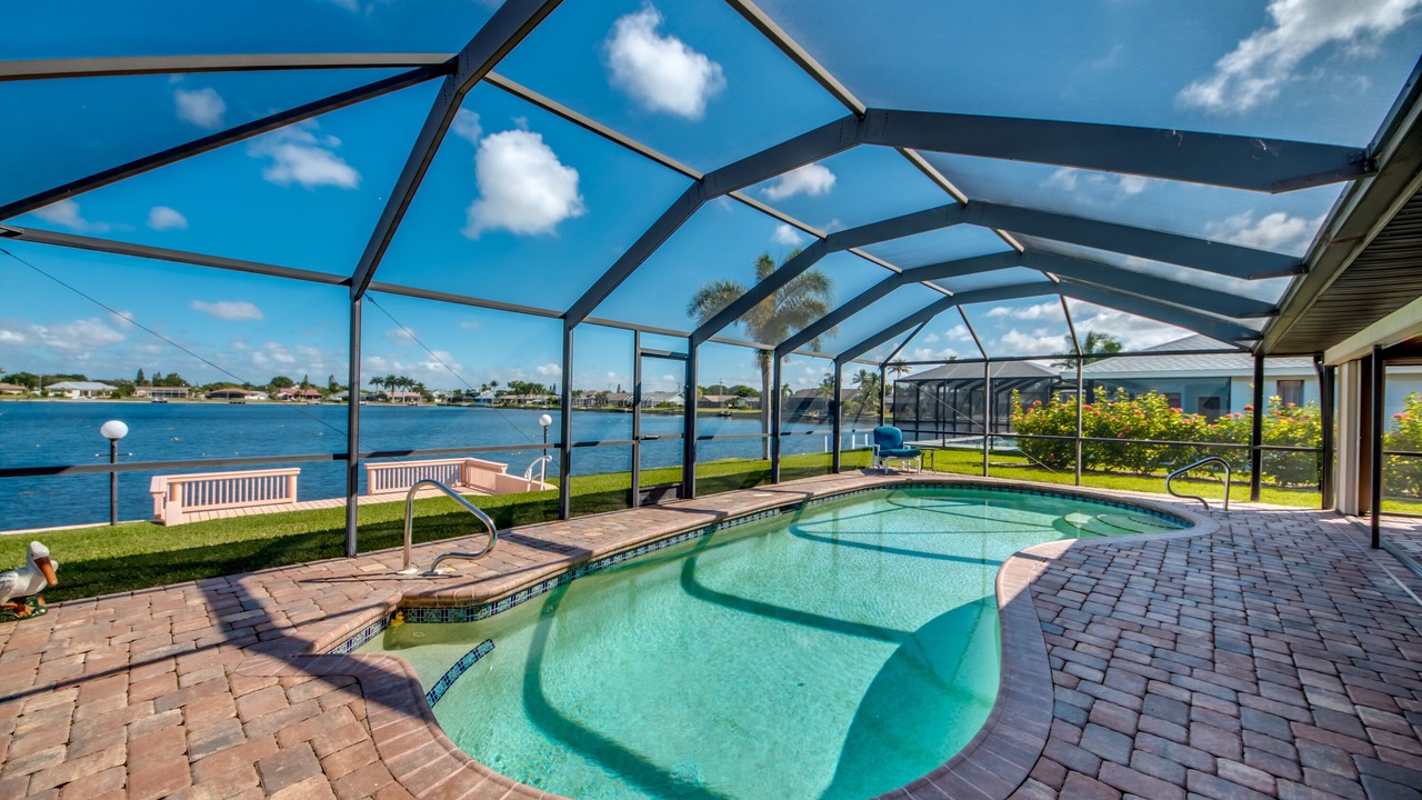 Photo of Outdoor in Pelican