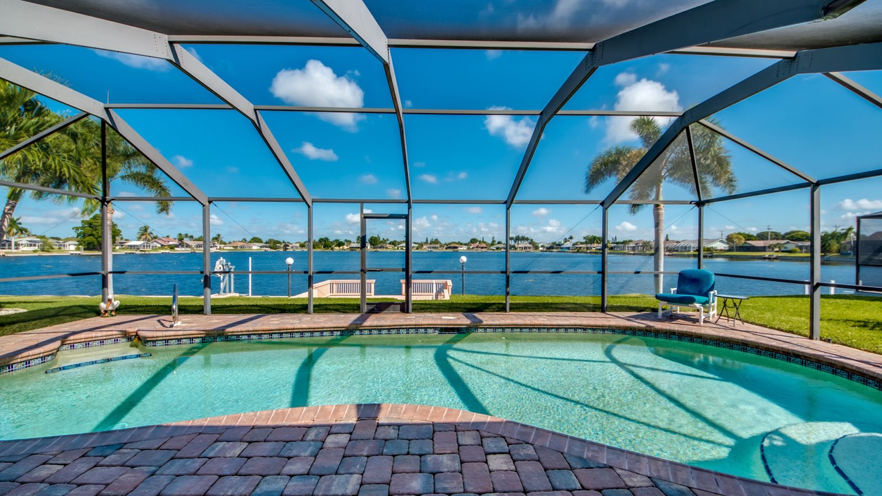 Photo of Outdoor in Pelican