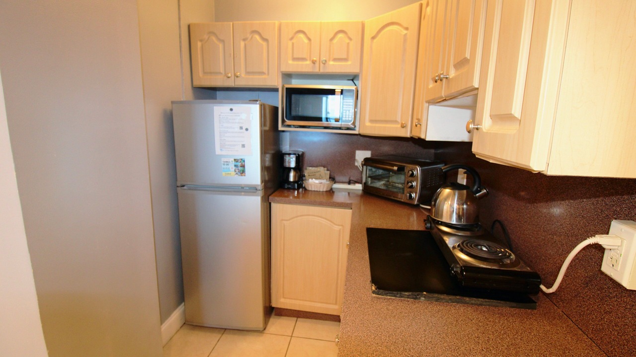 Photo of Kitchen in Mid Beach