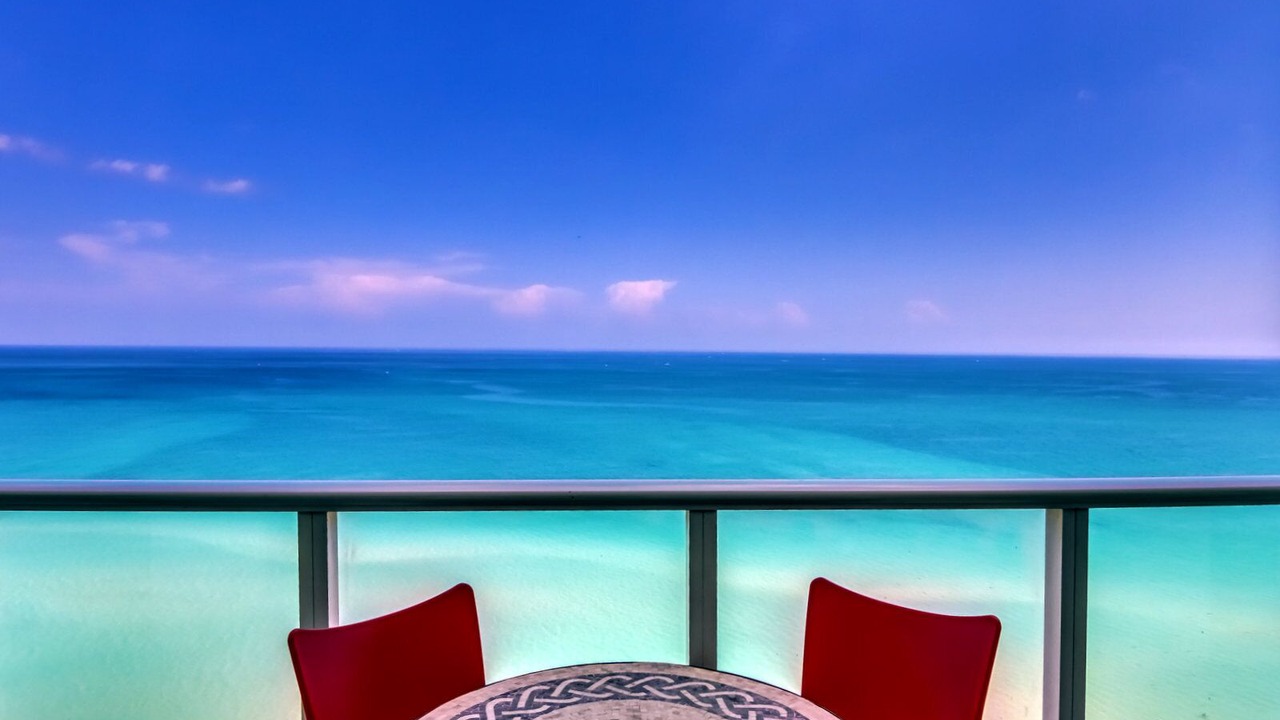 Photo of Outdoor in Mid Beach