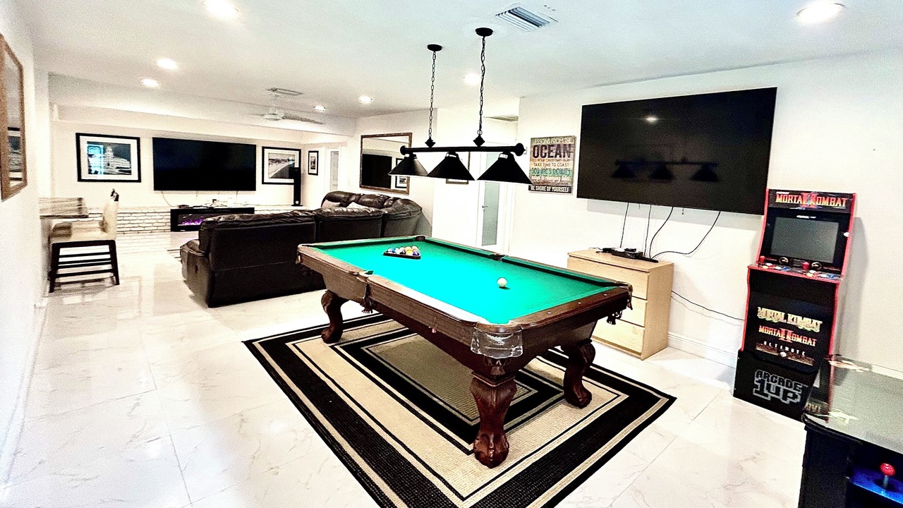 Photo of Bedroom in Royal Poinciana