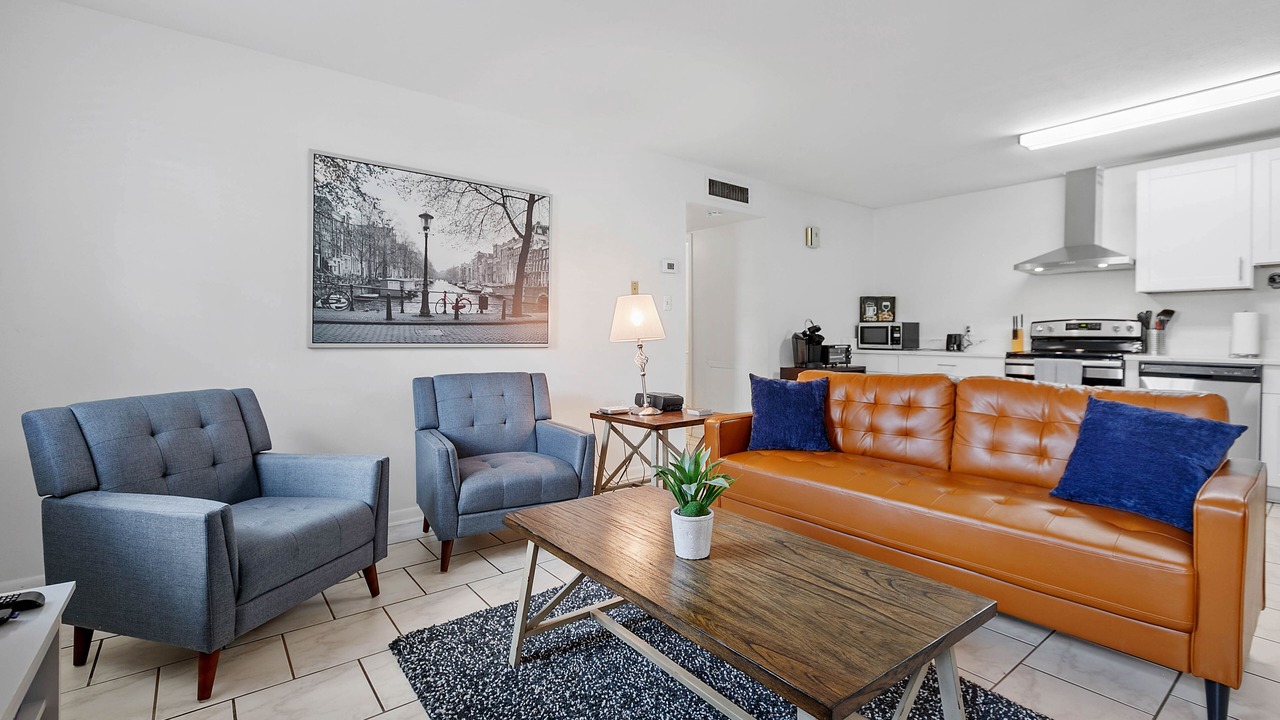 Photo of Livingroom in Palms West