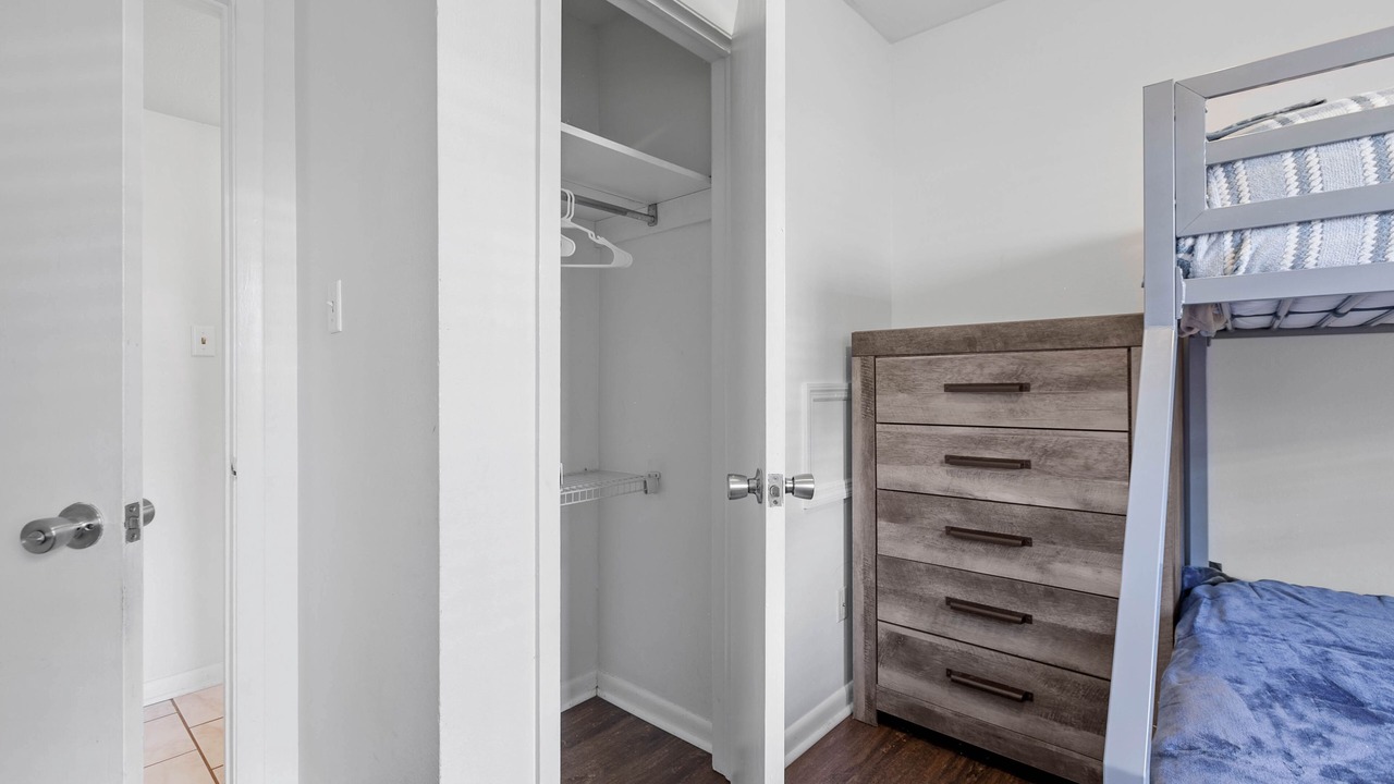 Photo of Bedroom in Palms West