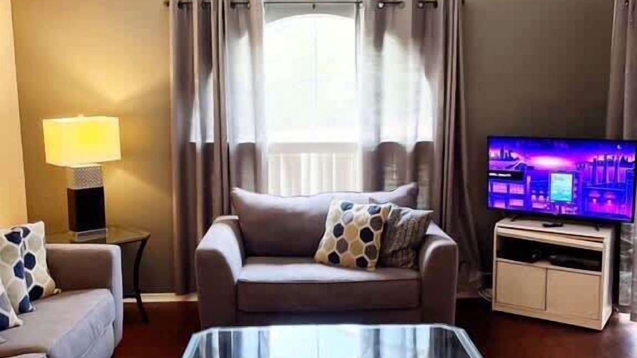 Photo of Livingroom in Lindfields
