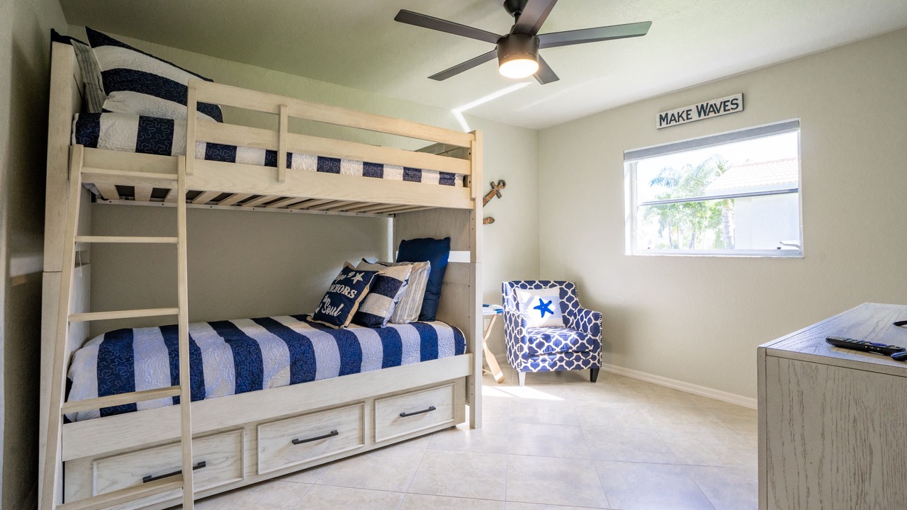 Photo of Bedroom in Pelican