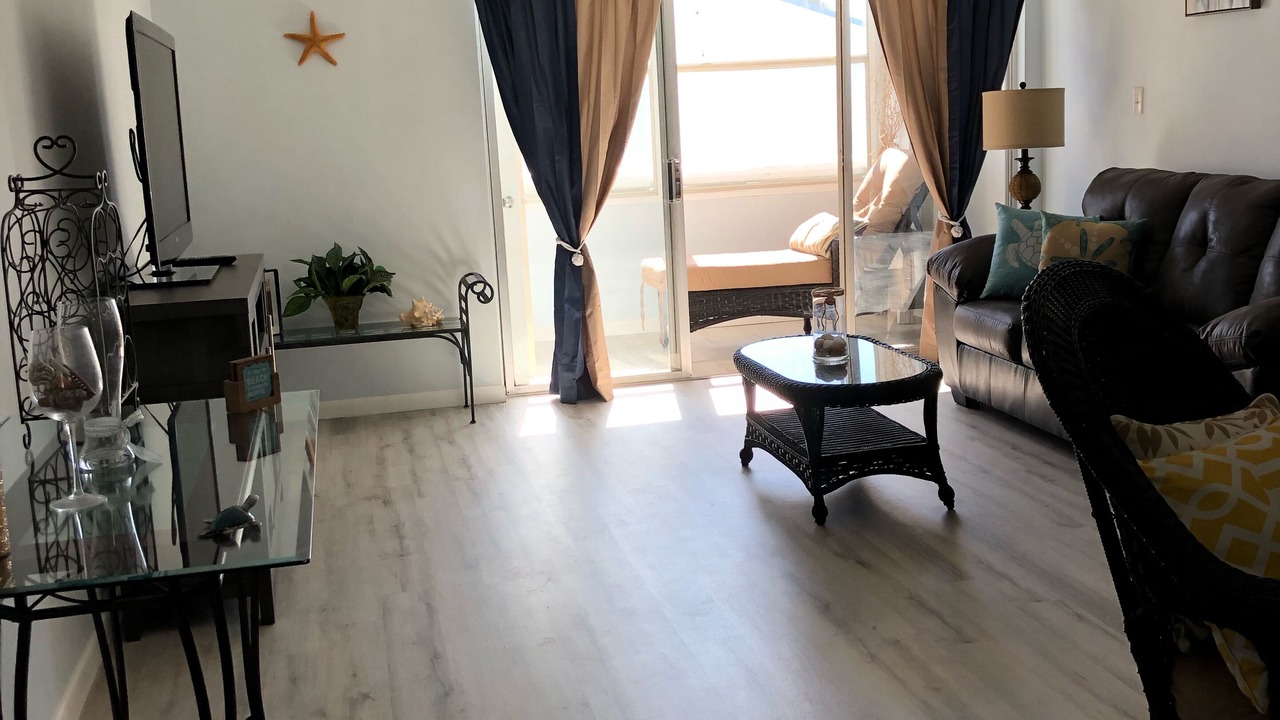 Photo of Livingroom in Ponce Inlet