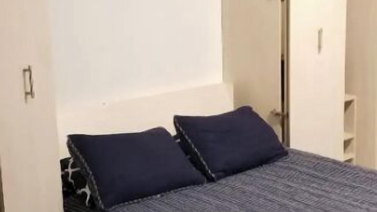 Photo of Bedroom in Pass-a-Grille Historic District