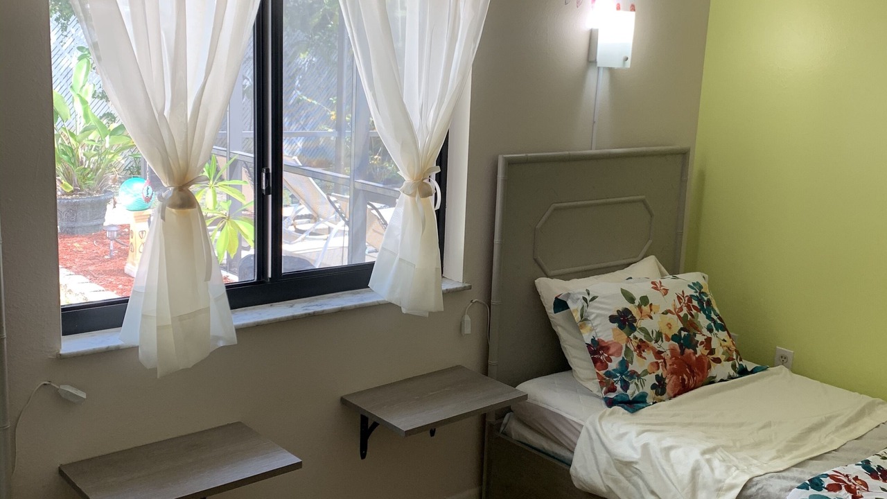 Photo of Bedroom in Englewood South