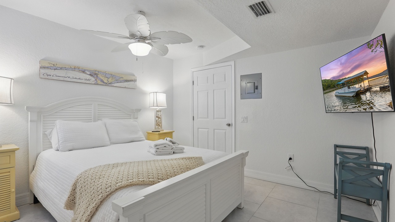 Photo of Bedroom in Cocoa Beach
