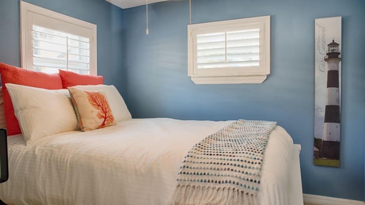 Photo of Bedroom in Cocoa Beach