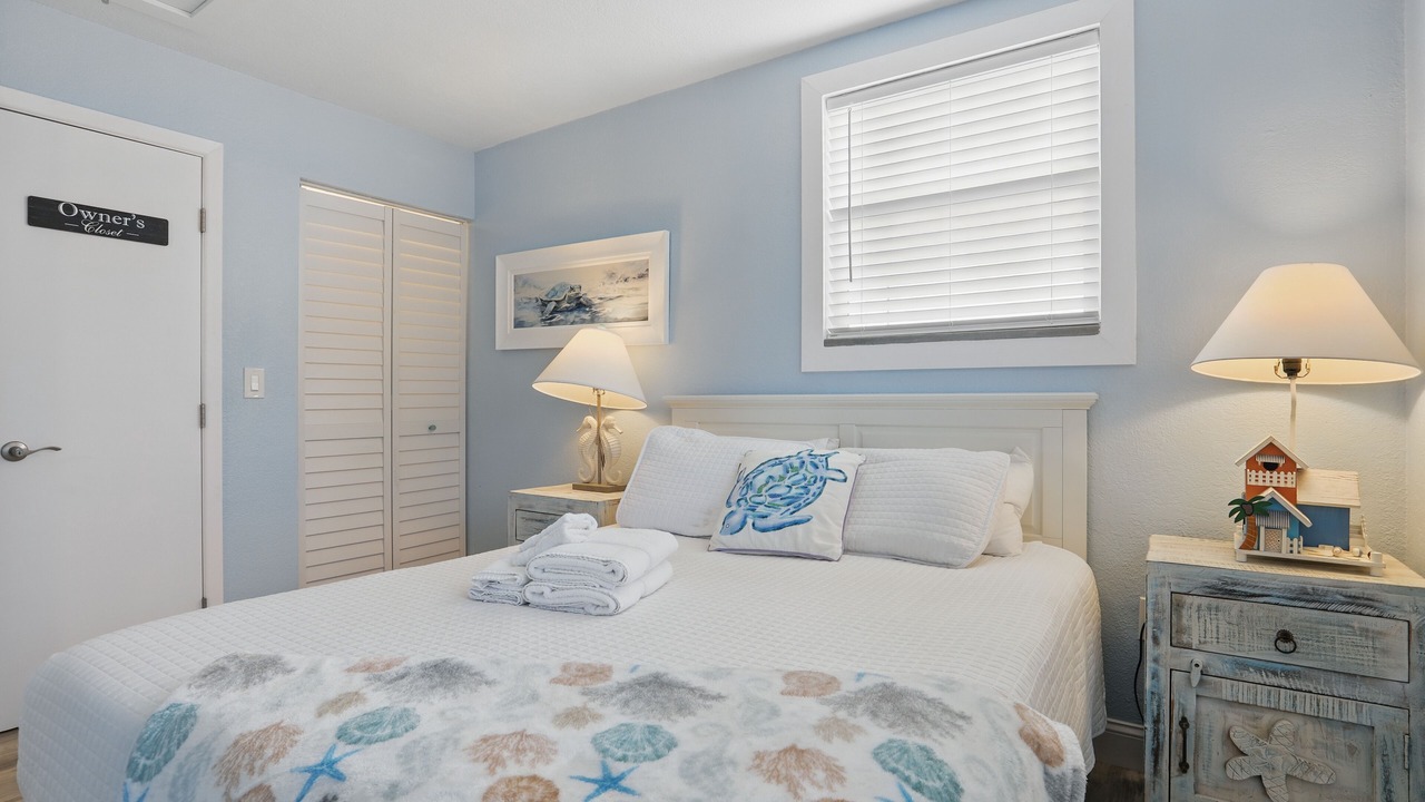 Photo of Bedroom in Cocoa Beach