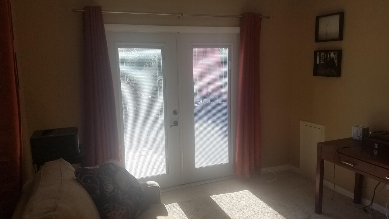 Photo of Livingroom in Disston Heights
