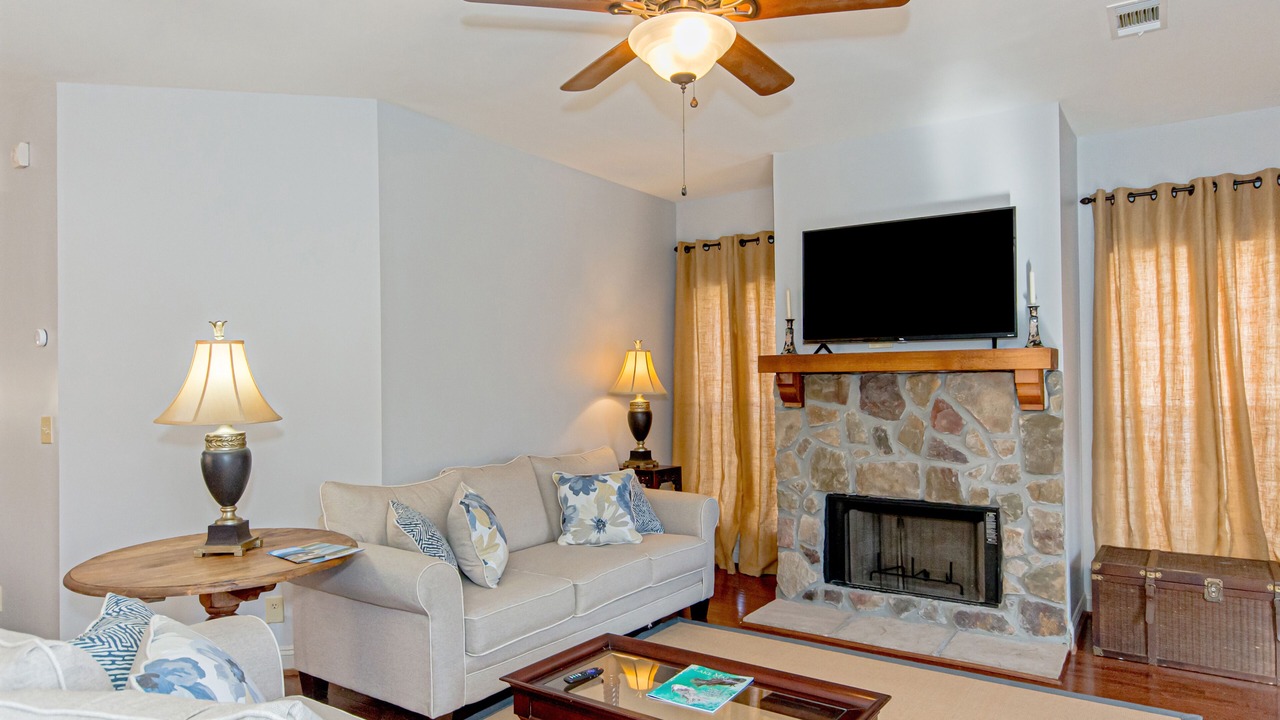 Photo of Livingroom in Eclectic