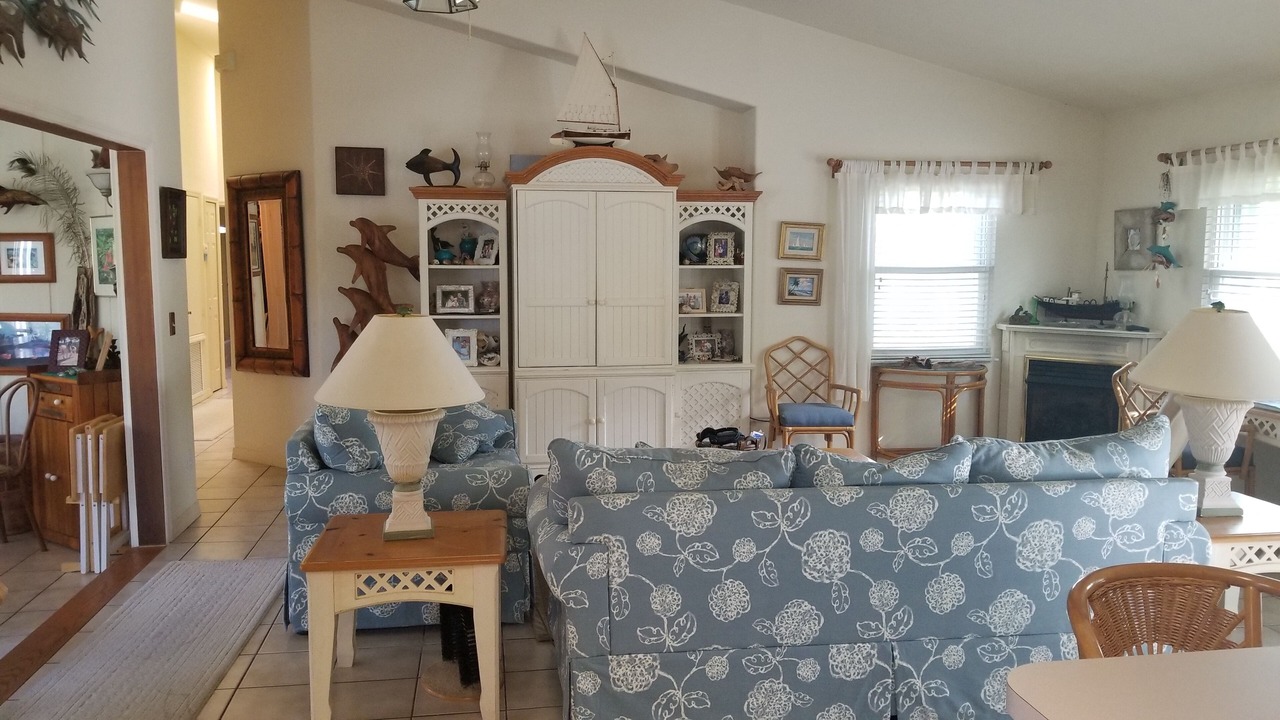 Photo of Others in Orchid Isle Estates