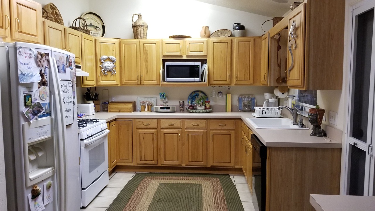Photo of Kitchen in Orchid Isle Estates