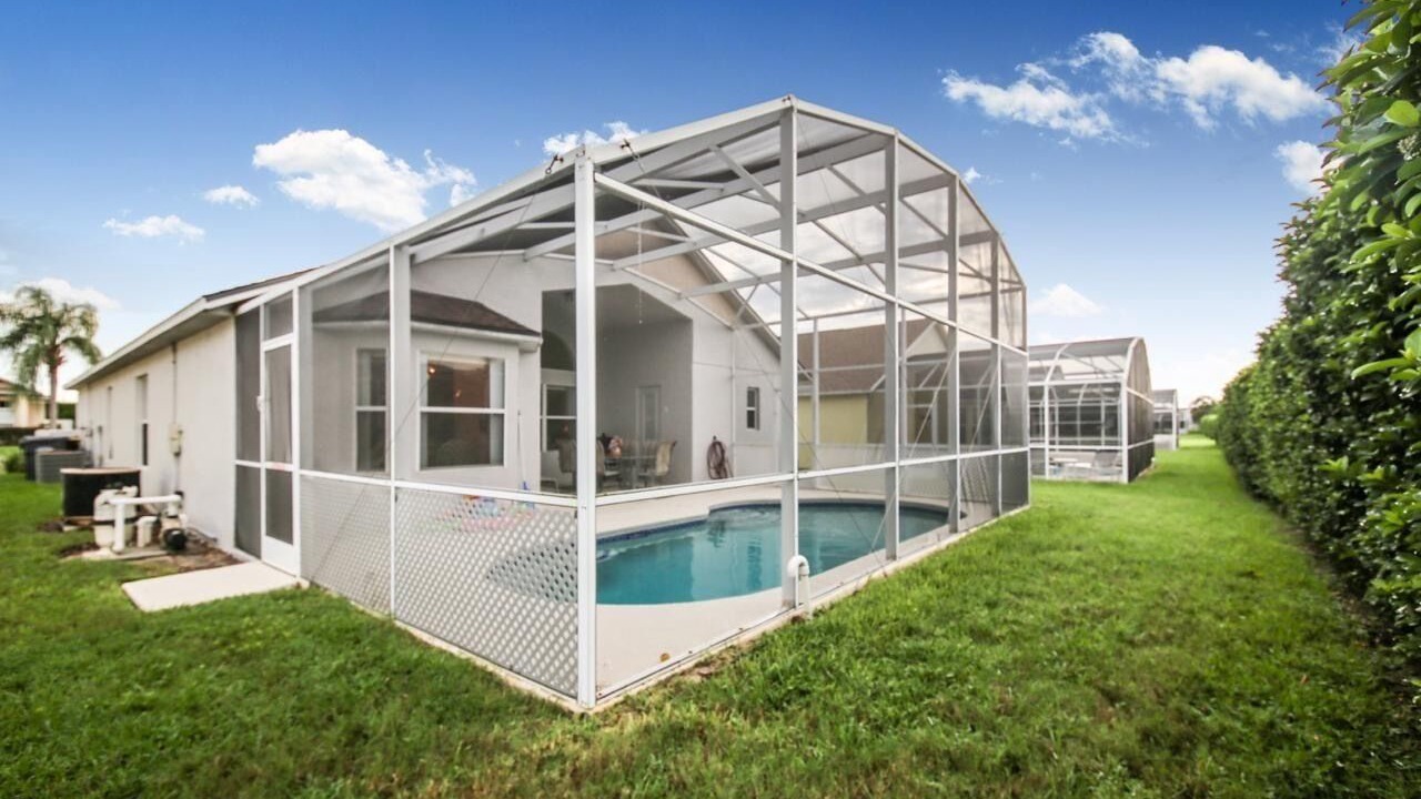 Photo of Outdoor in Westbury