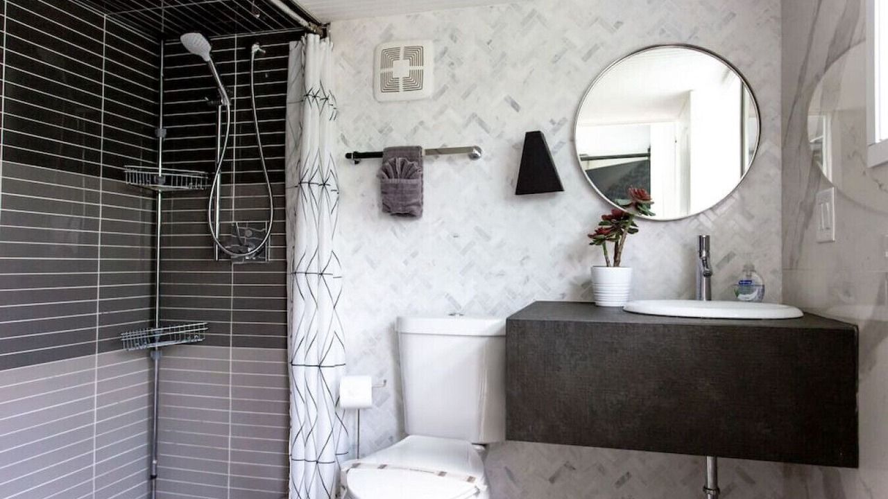 Photo of Bathroom in Northwest Orlando