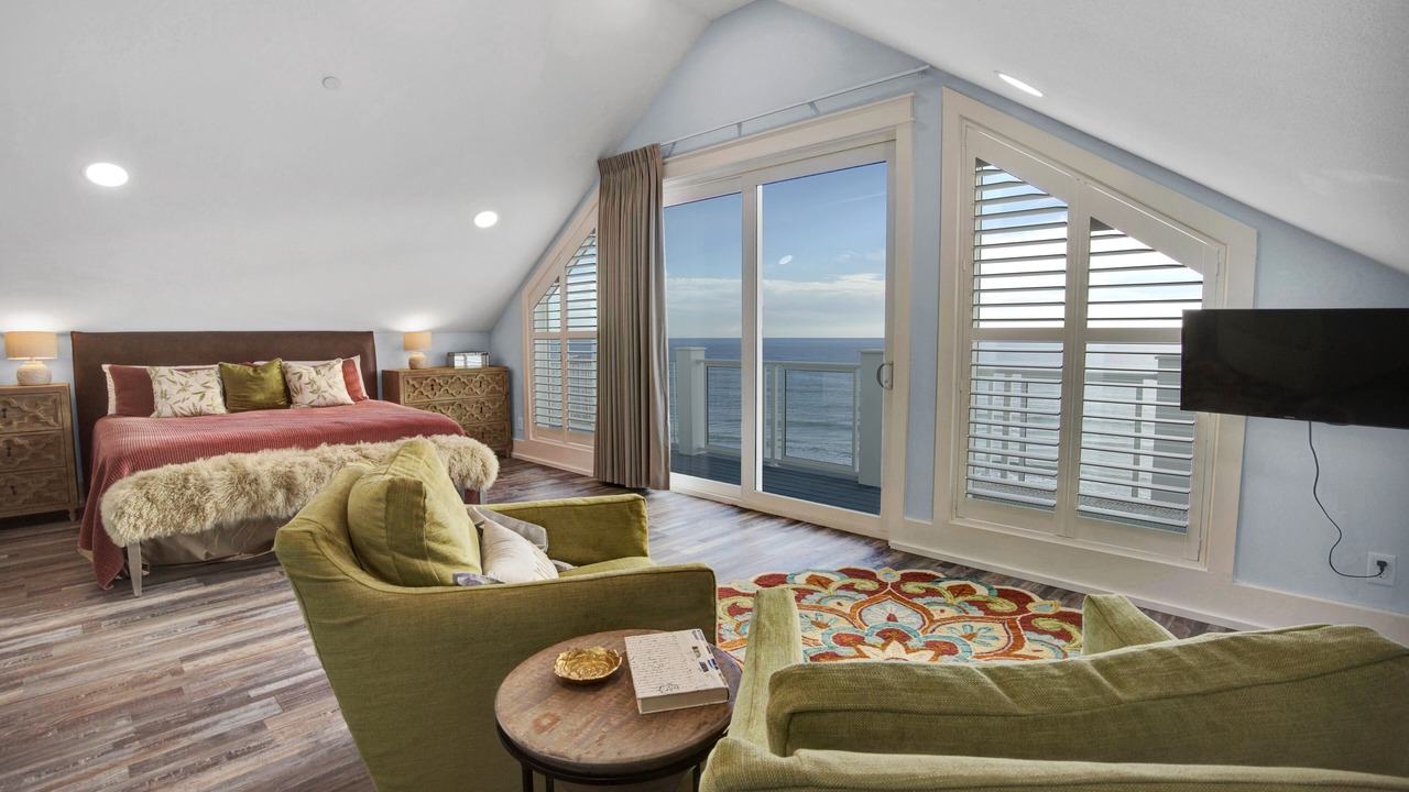 Photo of Bedroom in Crescent Beach