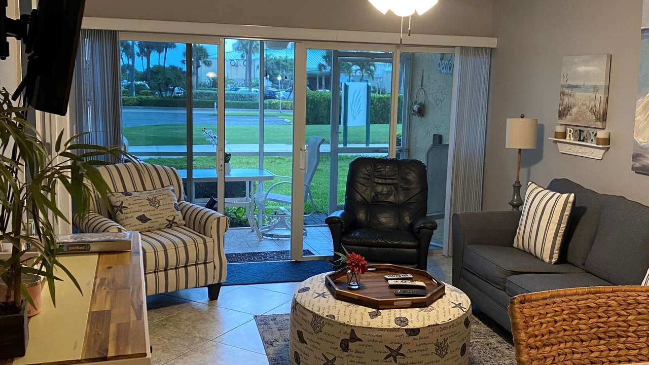Photo of Livingroom in Fort Pierce
