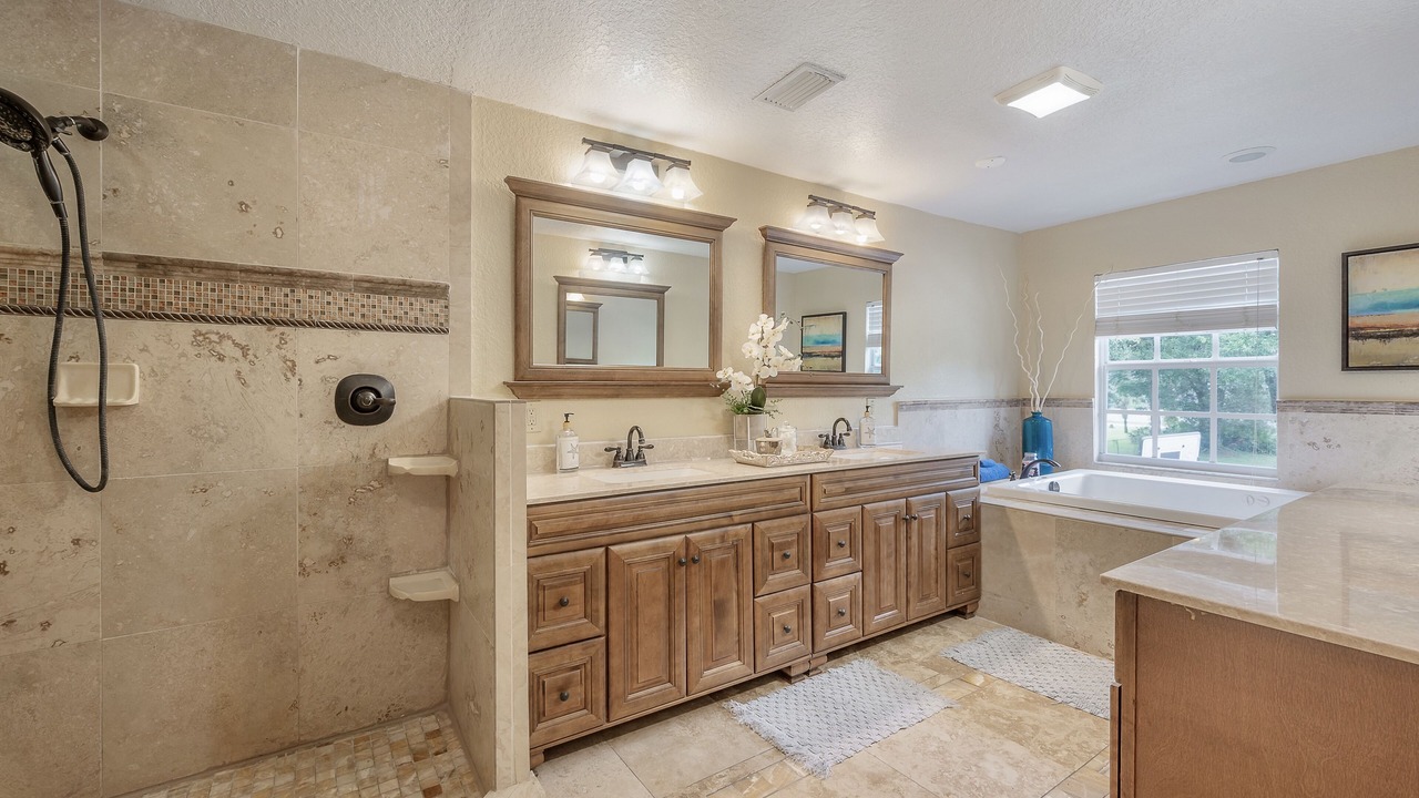 Photo of Bathroom in Temple Terrace