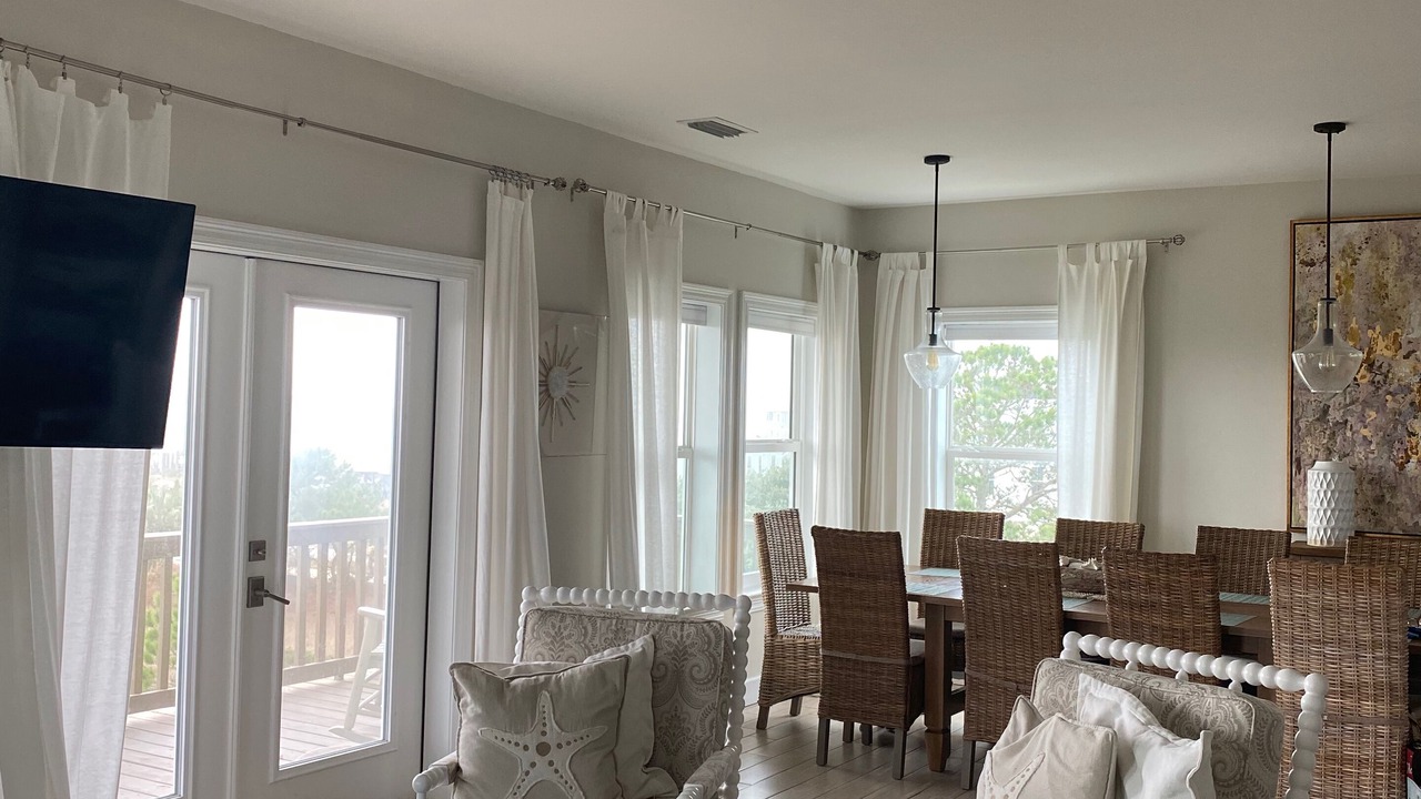 Photo of Livingroom in Surf Side Shores