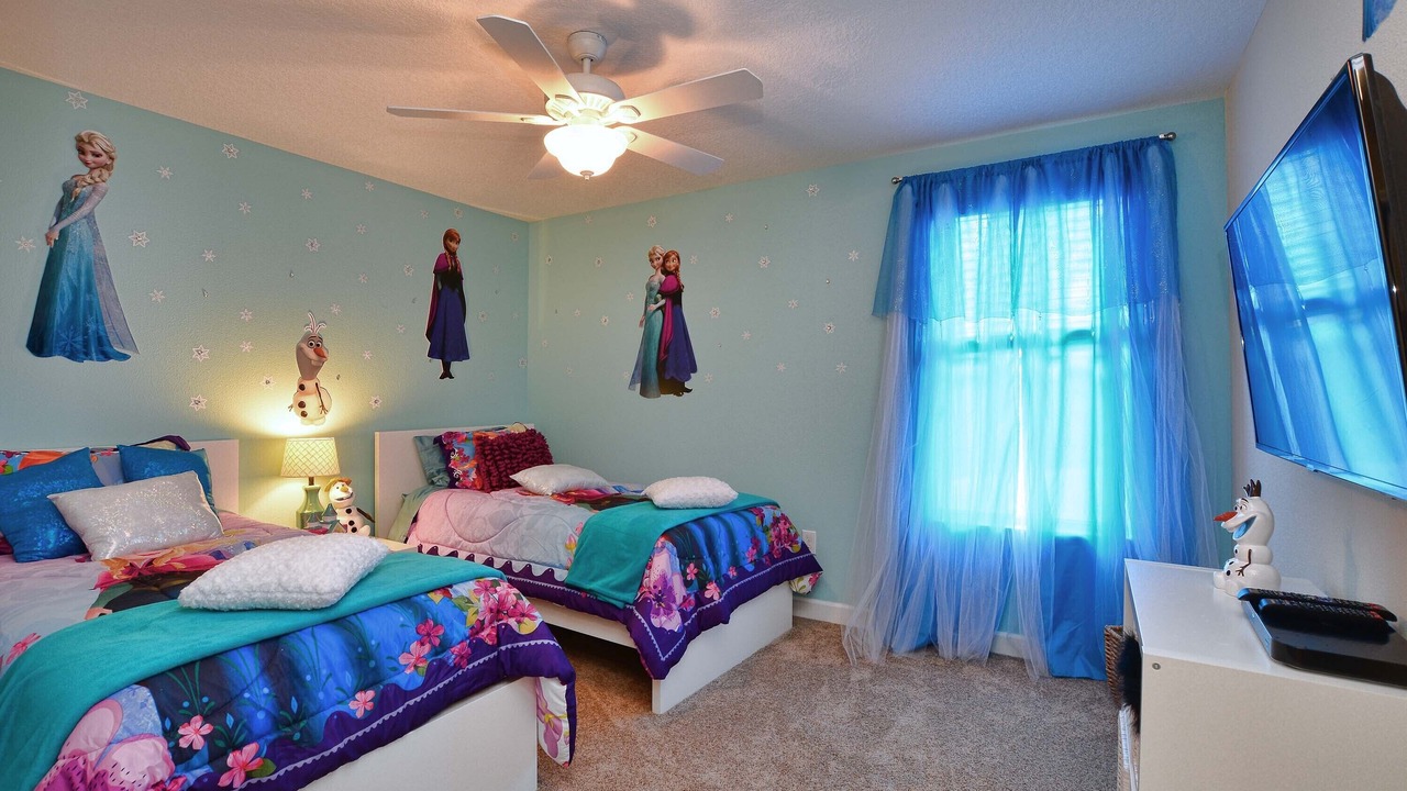 Photo of Bedroom in Lindfields
