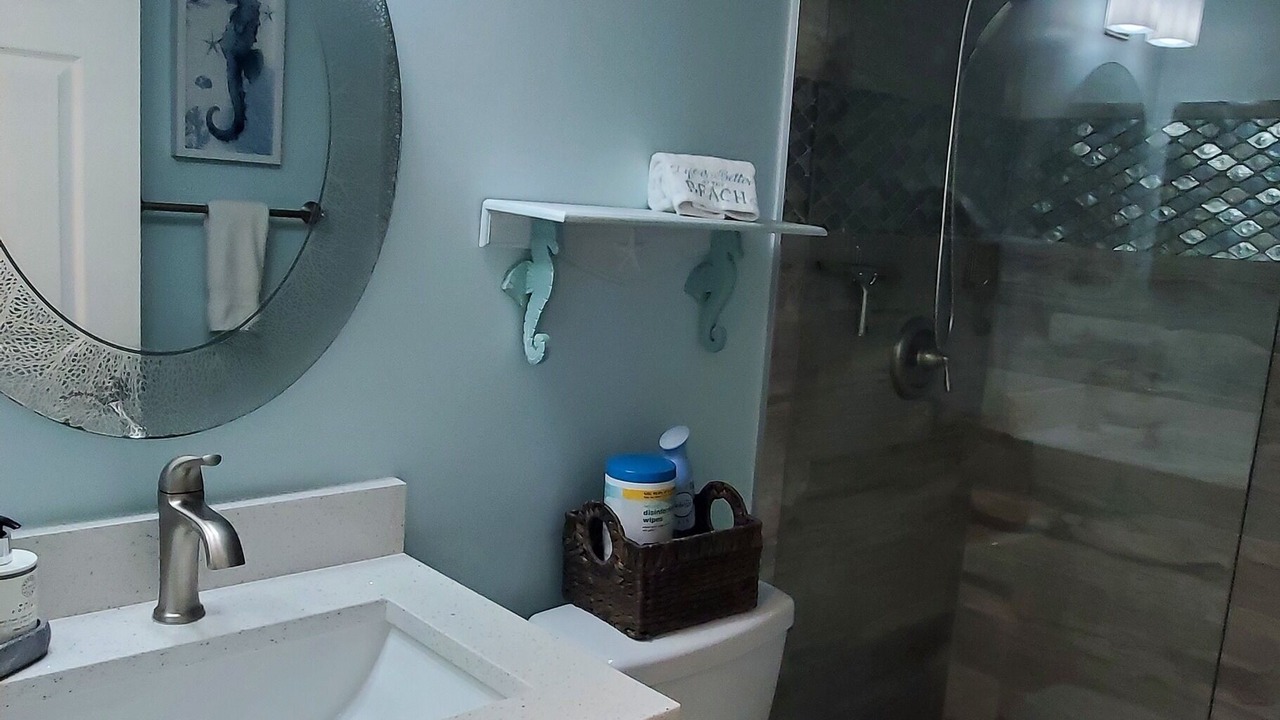 Photo of Bathroom in Hutchinson Island South