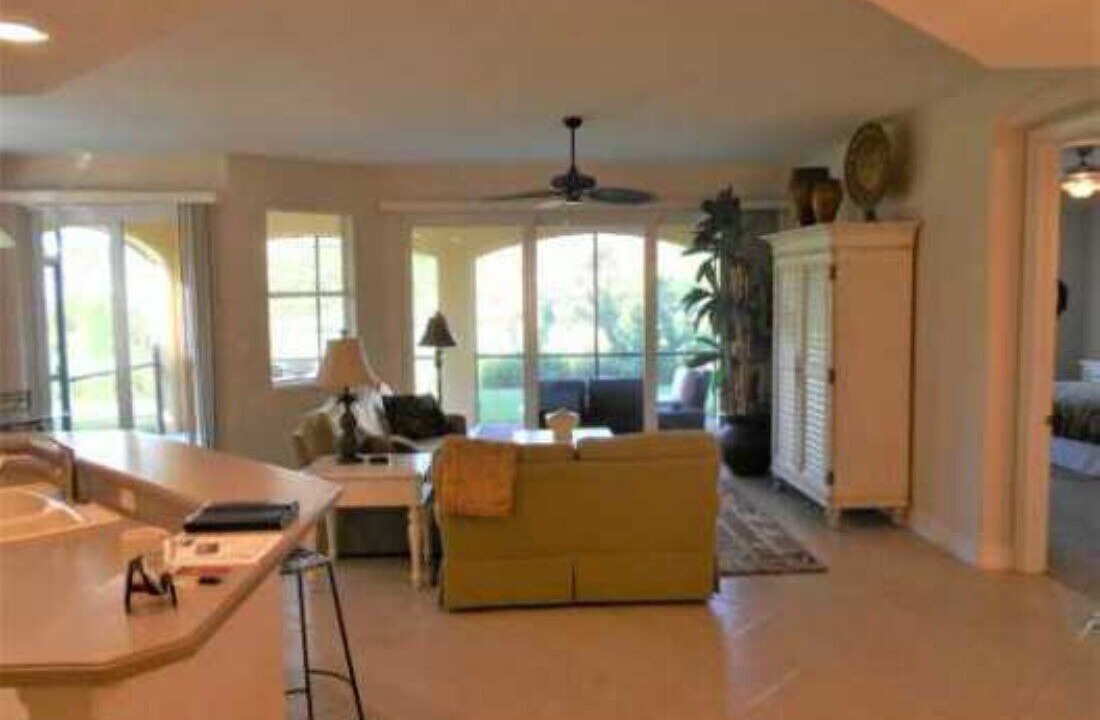 Photo of Livingroom in Hammock Bay