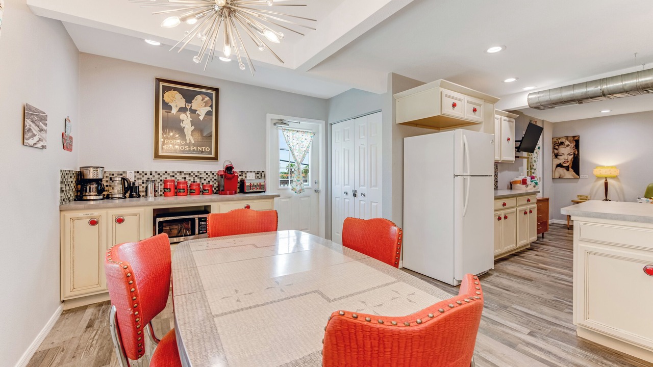 Photo of Kitchen in Oakdale Park